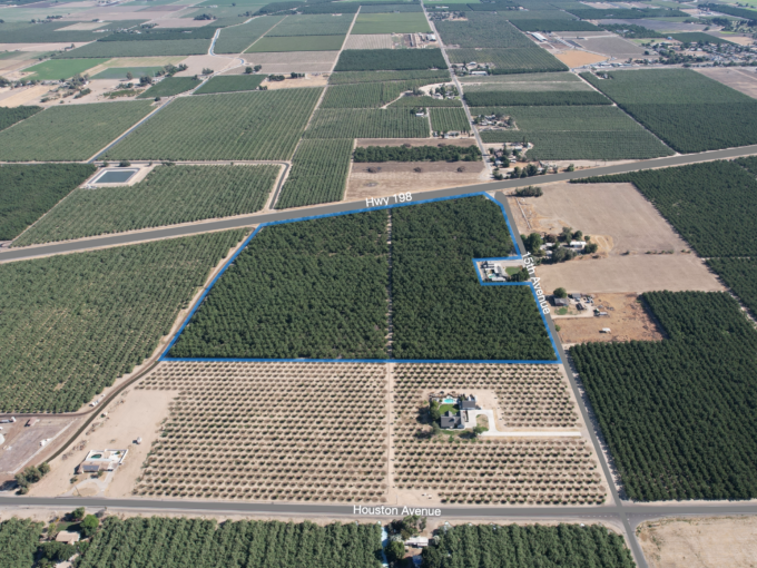 41.08 Acre 15th Avenue Walnuts